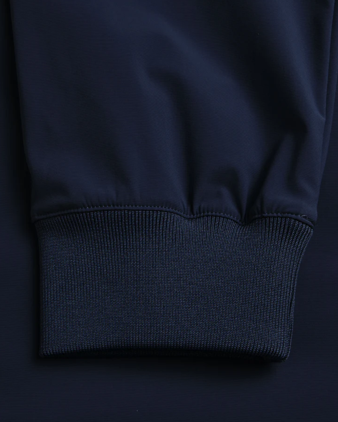 Greyson Men’s Mountauk Jogger Golf Pant, knit close up