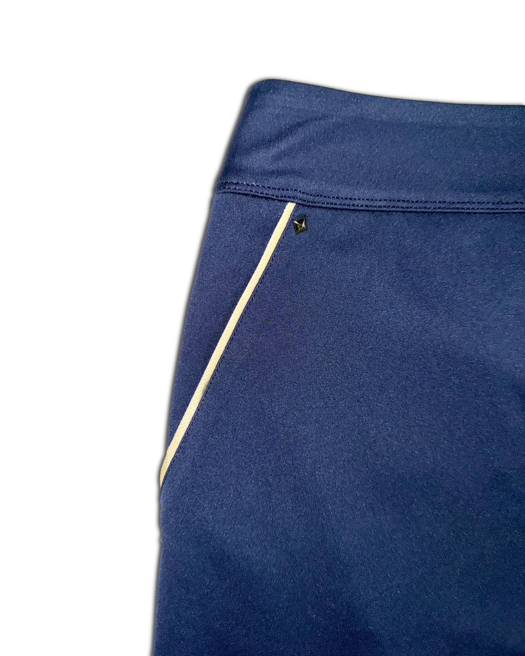 Greg Norman Women’s Pleated Golf Skort , front side pocket 